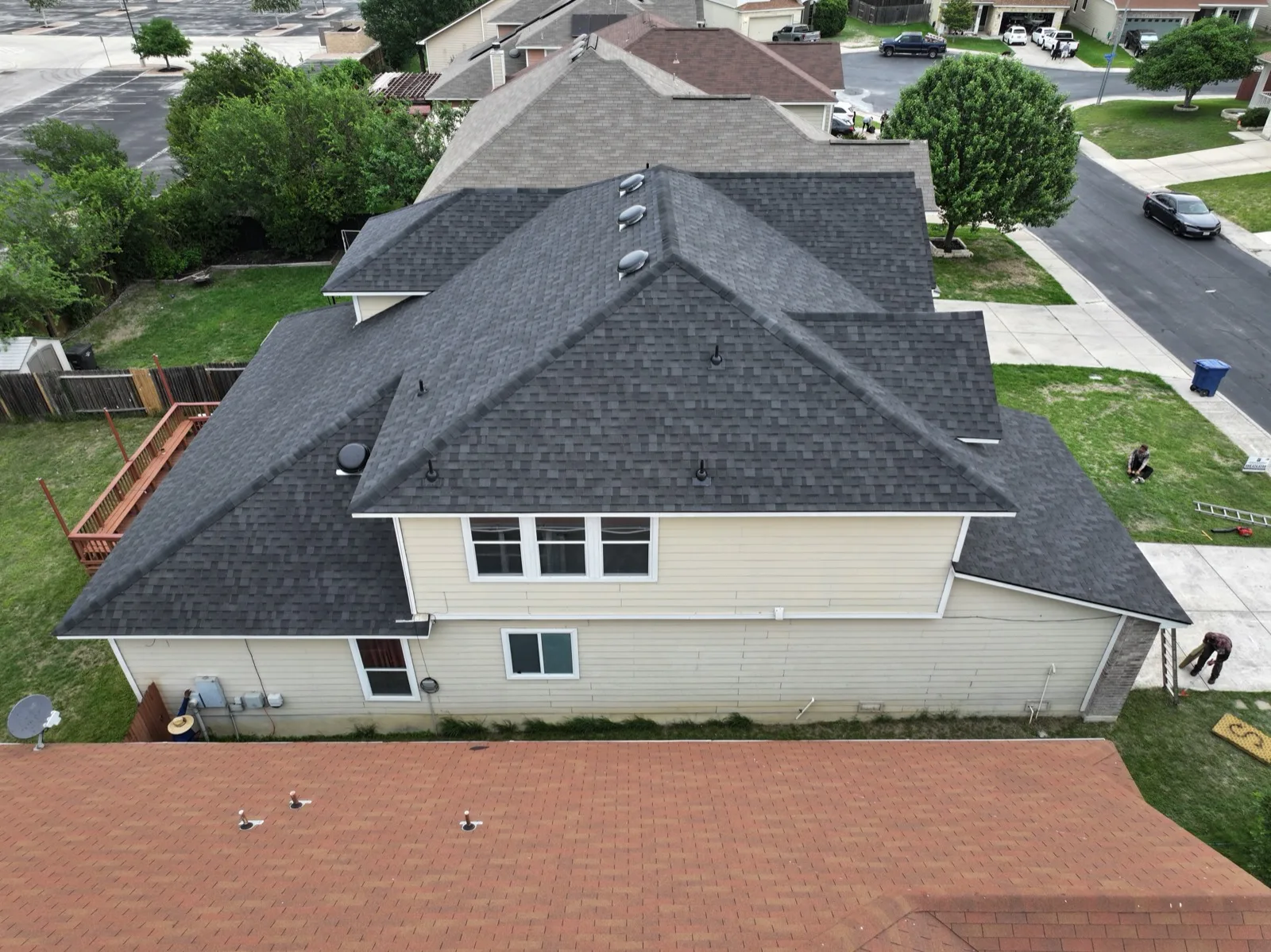 Should You Repair or Replace Your Roof in DFW?